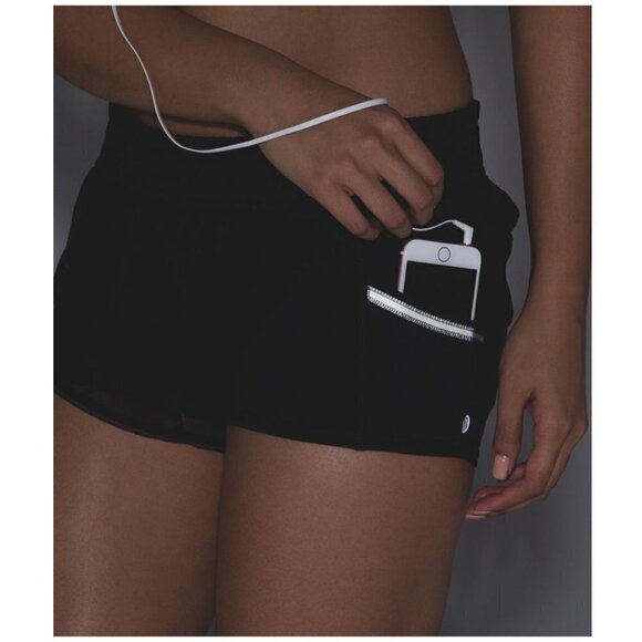 Lululemon City Sky Run by Short in black - Picture 3 of 12